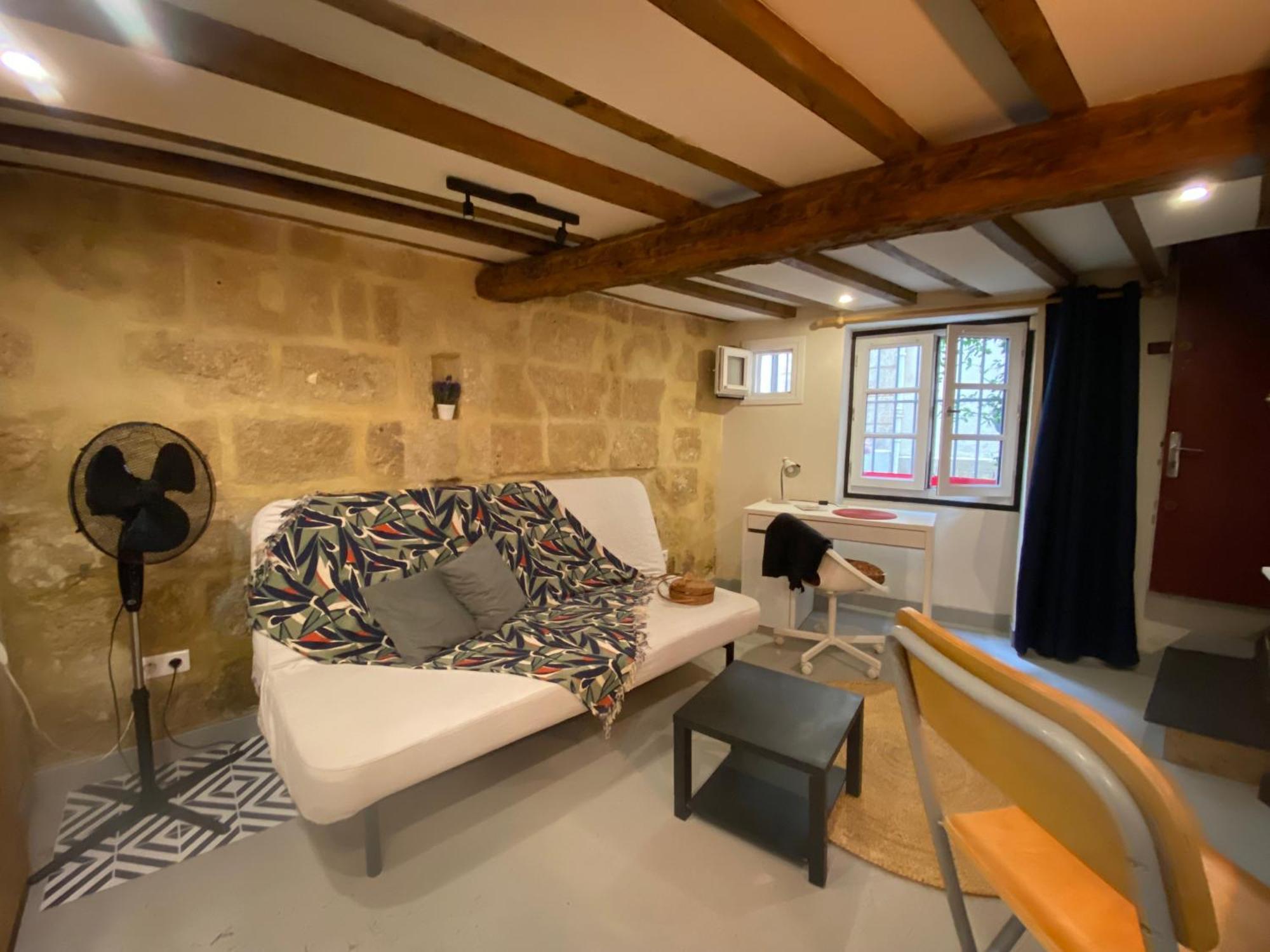 Charmant Studio Ecusson Centre Historique Διαμέρισμα Μονπελιέ Εξωτερικό φωτογραφία